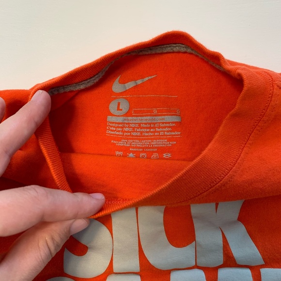 Boys Nike Tee - Picture 3 of 4